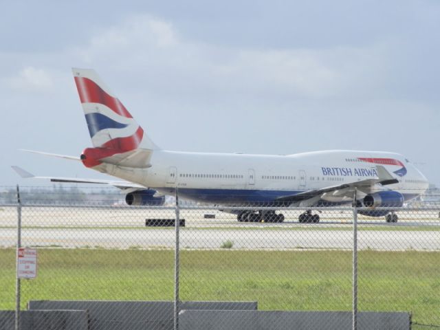 Boeing 747-400 (G-CIVA)