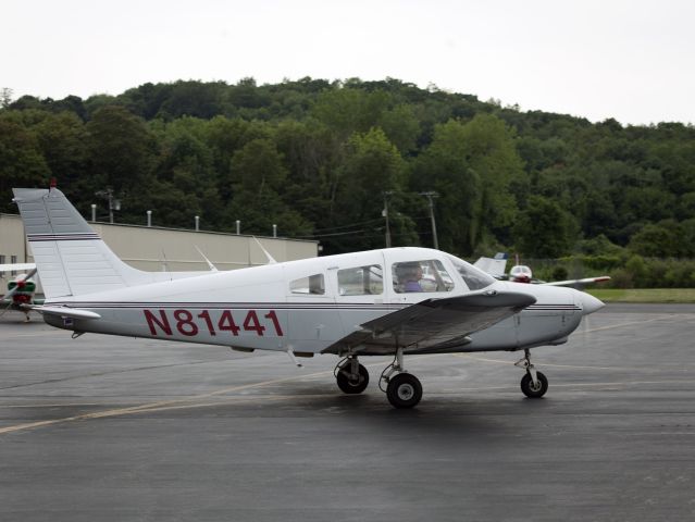 Piper Cherokee (N81441)