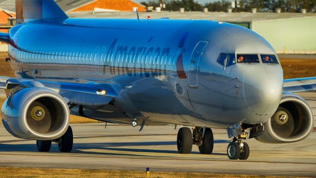 Boeing 737-800 (N957AN) - Exiting 4 after arrival.