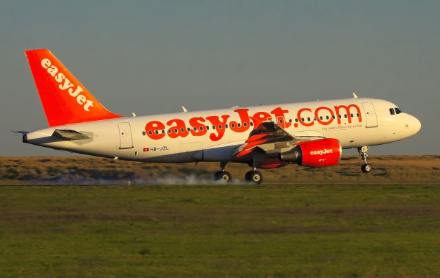 Airbus A319 (HB-JZL)