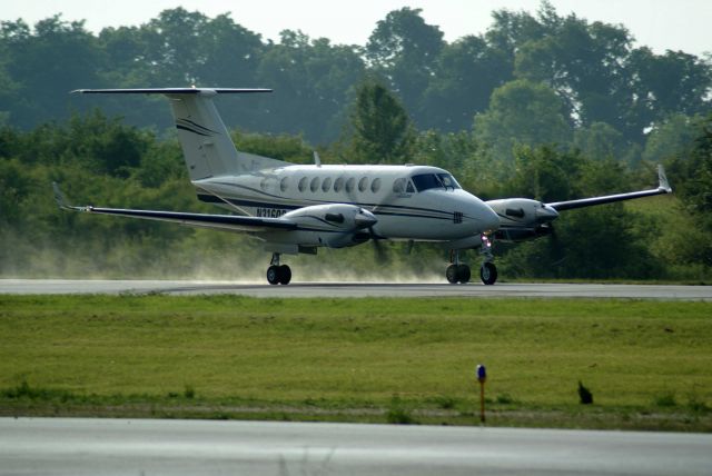 Beechcraft Super King Air 350 (N316DP)