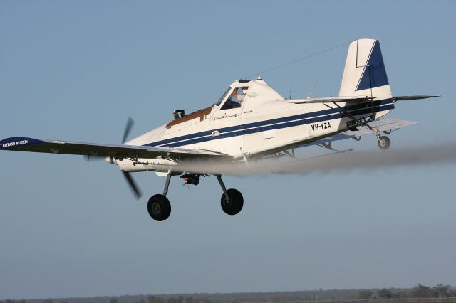 VH-YZA — - Airtractor doing spray runs near Dalby Queensland