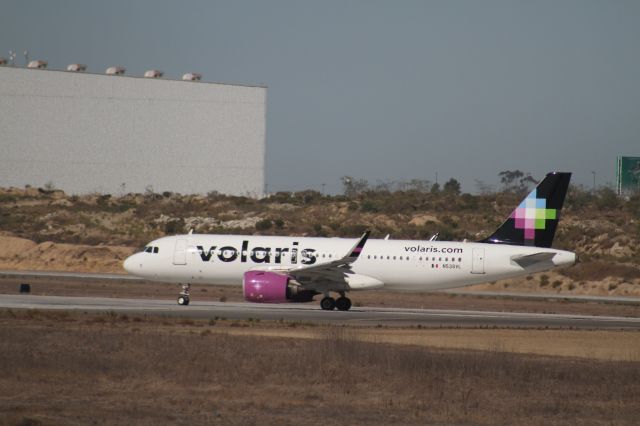 Airbus A320 (N539VL) - HEAD 27 MMTJ