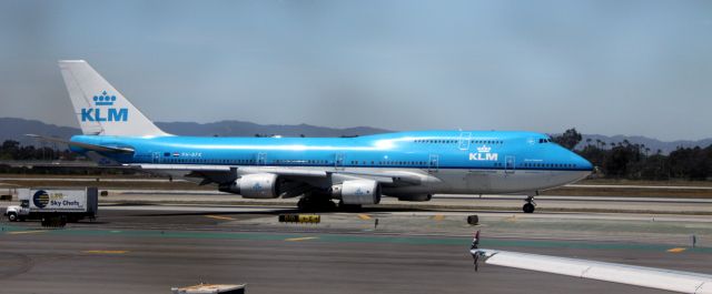 Boeing 747-200 (PH-BFK) - Taxi for take off to 24L, To EHAM / AMS