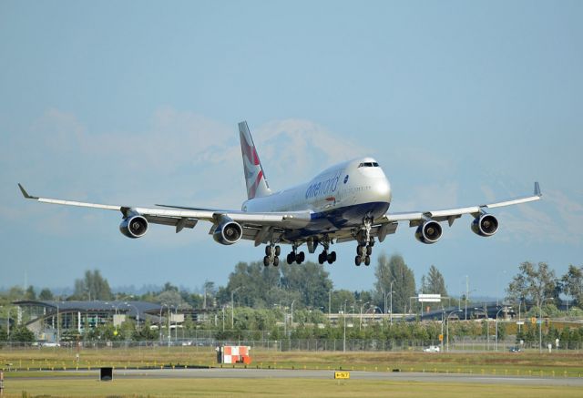 Boeing 747-400 (G-CIVP)