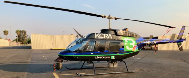 Bell JetRanger (N3QY) - N3QY on the ground at KSAC (helicopter of TV station KCRA)