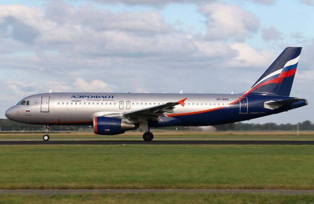 Airbus A320 (VP-BRZ)