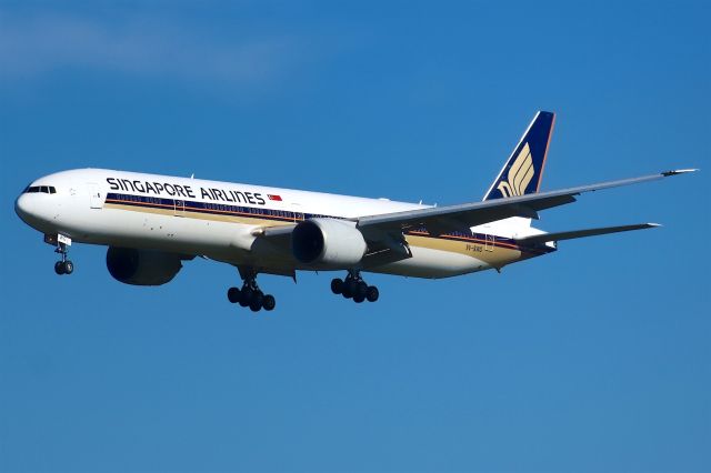 Boeing 777-200 (9V-SWG)