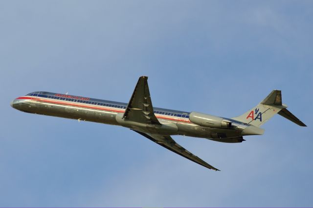McDonnell Douglas MD-80 (N516AM) - American - MD80 - N516AM - Departing KDFW 06/29/2013
