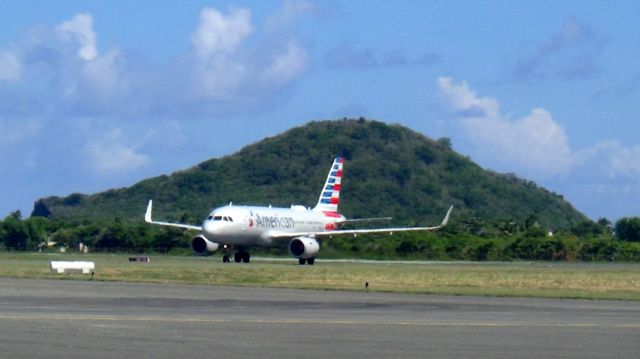 Airbus A319 (N9006)