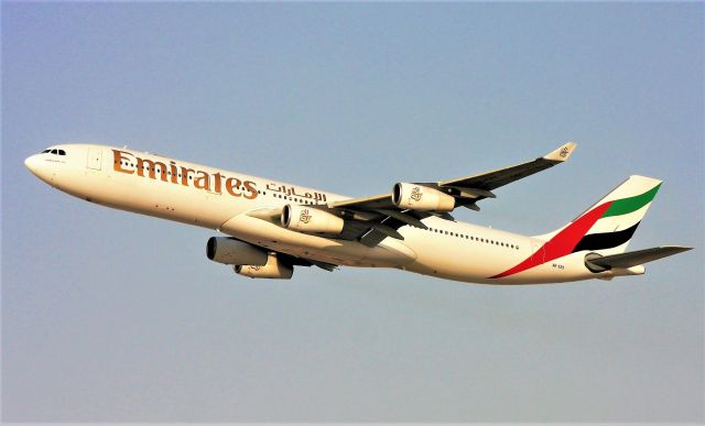 Airbus A340-300 (A6-ERS) - From DXB International