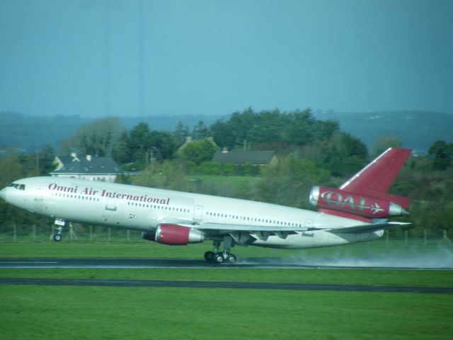 McDonnell Douglas DC-10 (N621AX)