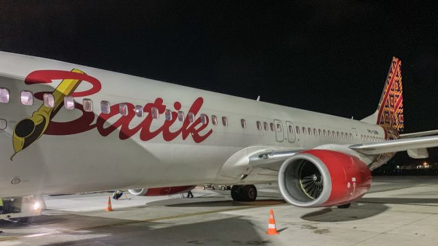 Boeing 737-900 (PK-LBM)