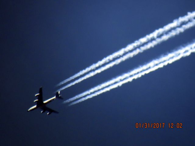 Boeing C-135FR Stratotanker (57-1432)