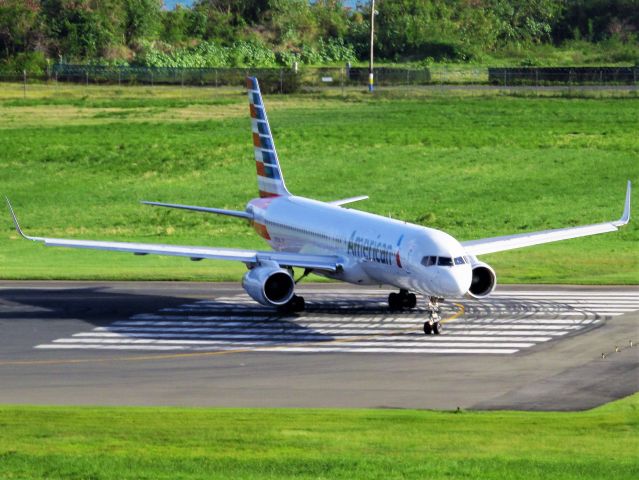 Boeing 757-200 (N193AN)