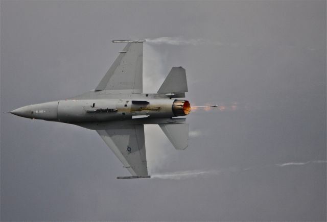 — — - NAS OCEANA AIR SHOW,2010,F-16,VIPER,WEST COAST DEMO