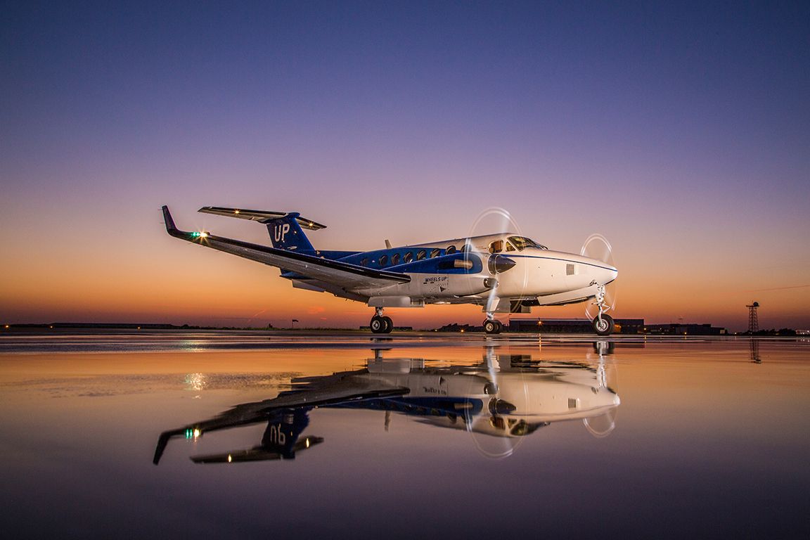 Beechcraft Super King Air 350 (N824UP)