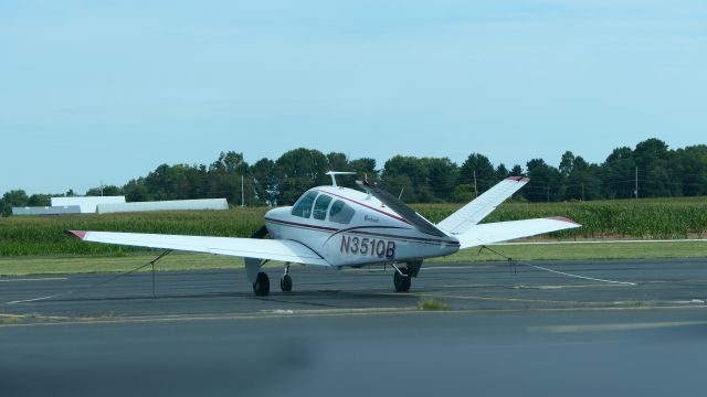 Beechcraft Bonanza (33) (N3510B)