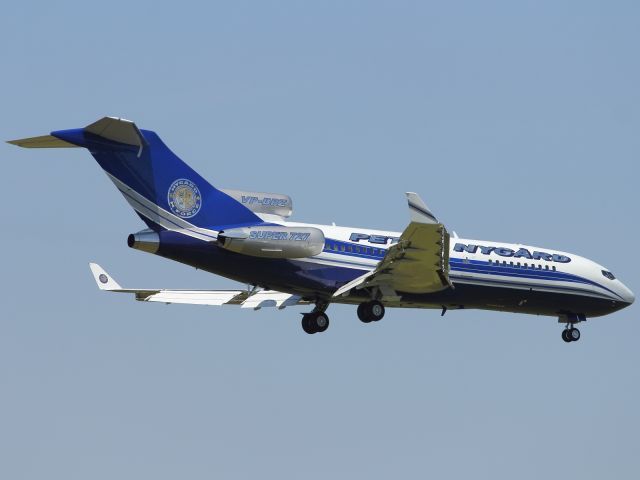 Boeing 727-100 (VP-BPZ) - A B727-100 Classic Super Jet with winglets, approaches London Stantead Airport.