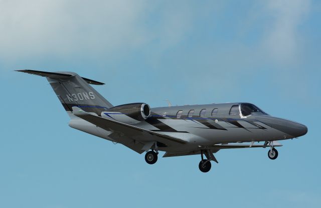 Cessna Citation CJ1 (N30NS)