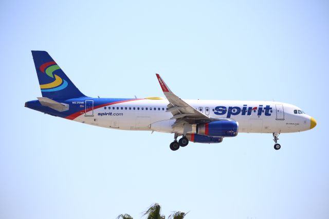 Airbus A320 (N635NK)
