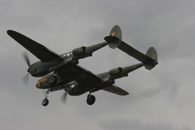 Lockheed P-38 Lightning — - Lockheed P-38 Landing at Manitowoc, WI Thunder on the Lakeshore 2012