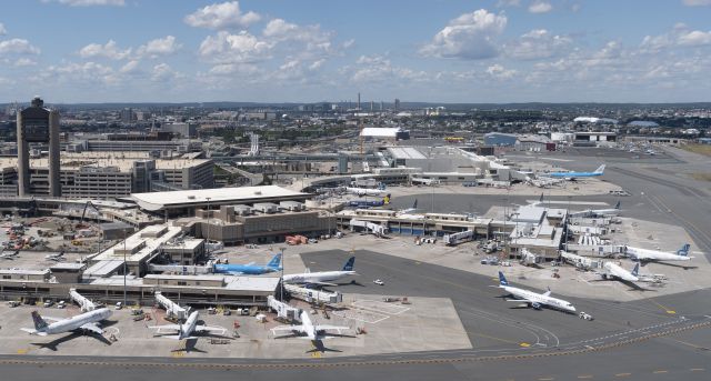 — — - Departing Boston Logan - Nikon 850 24-70 2.8