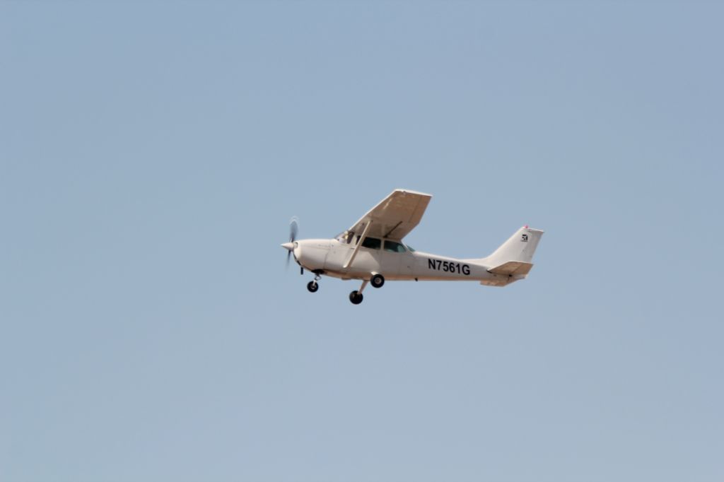 Cessna Skyhawk (N7561G) - Touch and go! Riverside Muni Airport, So Cal