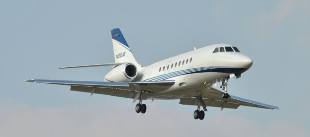 Dassault Falcon 2000 (N203AF)