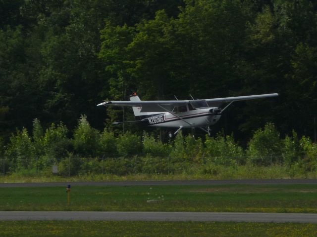 Cessna Skyhawk (N280MS)