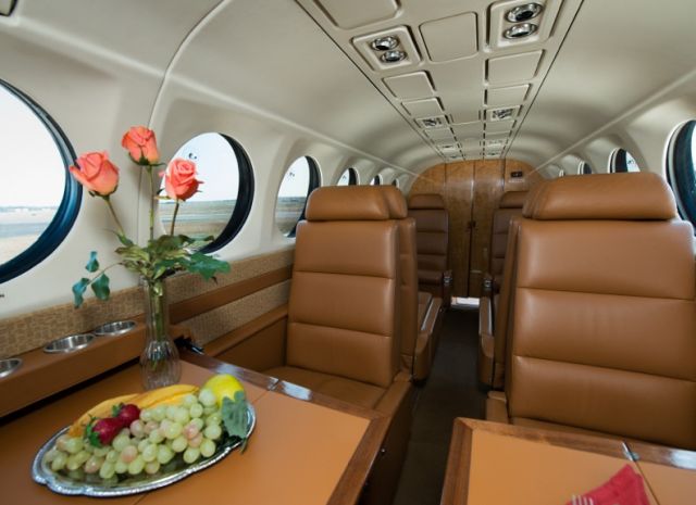 Beechcraft 35 Bonanza (N199Y)