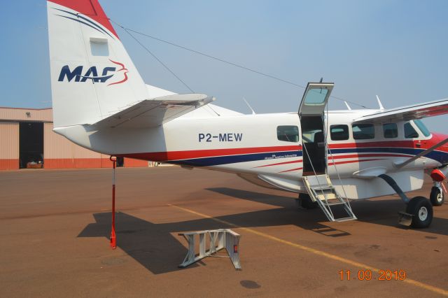 Cessna Caravan (P2-MEW) - Cessna C208 Caravan P2-MEW, replacing GA8 Airvan, with same registration