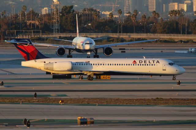 Boeing 717-200 (N922AT)