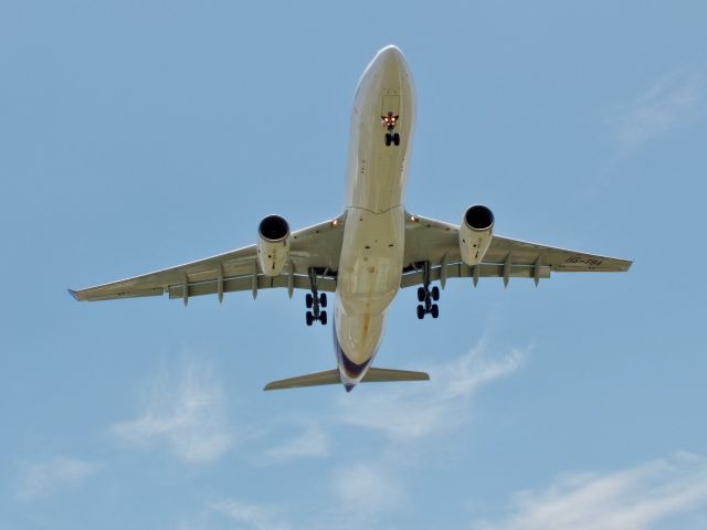 Airbus A330-300 (HS-TBA)