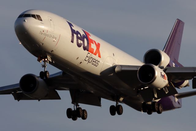 Boeing MD-11 (N619FE)