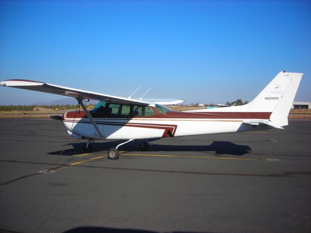 Cessna Cutlass RG (N6290V) - 172RG based in Bend Oregon with Professional Air. The plane flies well and handles very good in IFR conditions.