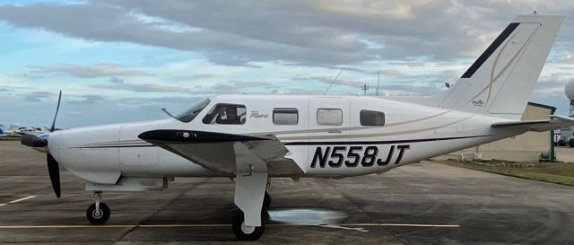 Piper Malibu Mirage (N558JT)