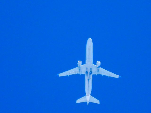 Embraer 175 (N130SY) - SKW5555br /ORD-OKCbr /09/19/21