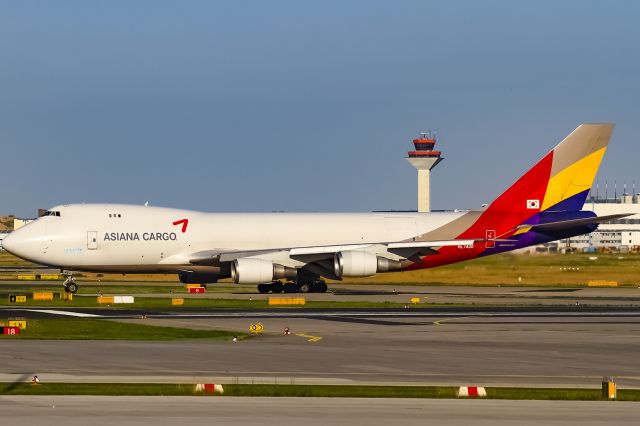 Boeing 747-400 (HL7420)