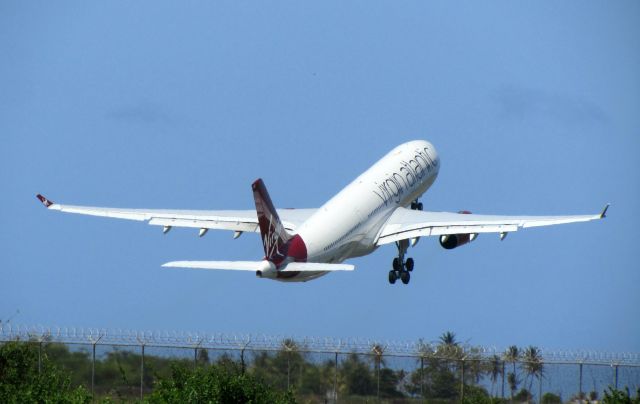 Airbus A330-300 (G-VGBR)