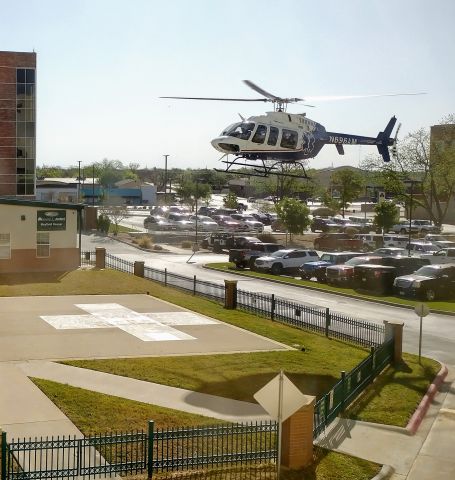 Bell 407 (N696AM) - Landing at Shannon Downtown San Angelo, Texas.