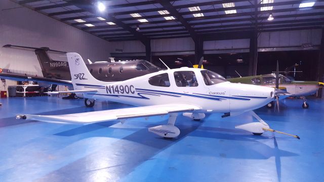 Cirrus SR-22 (N1490C)