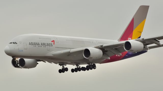 Airbus A380-800 (HL7625)