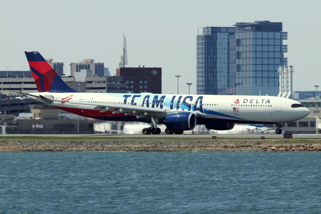 Airbus A330-900 (N411DX) - Delta is the official airline of Team USA  for the Beijing 2022, Paris 2024, Milano Cortina 2026 and LA28 Olympics