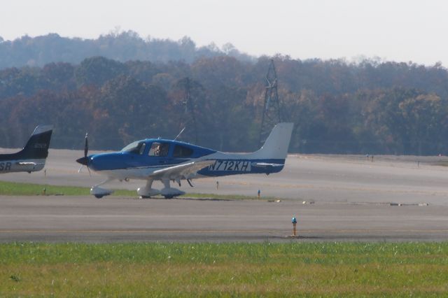 Cirrus SR-22 (N712KH)