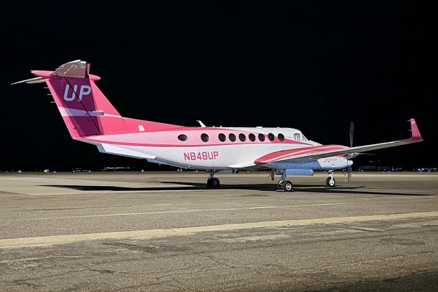 Beechcraft Super King Air 350 (N848UP)