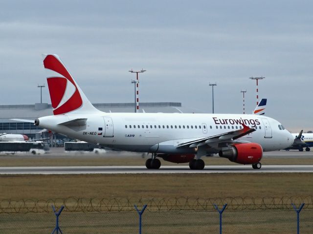 Airbus A319 (OK-NEO)