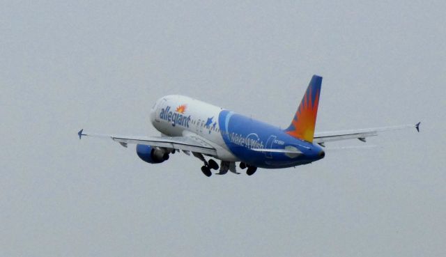 Airbus A320 (N218NV) - Shortly after departure is this 2000 allegiant Airbus A320-214 "Make a Wish" foundation livery in the Autumn of 2020.