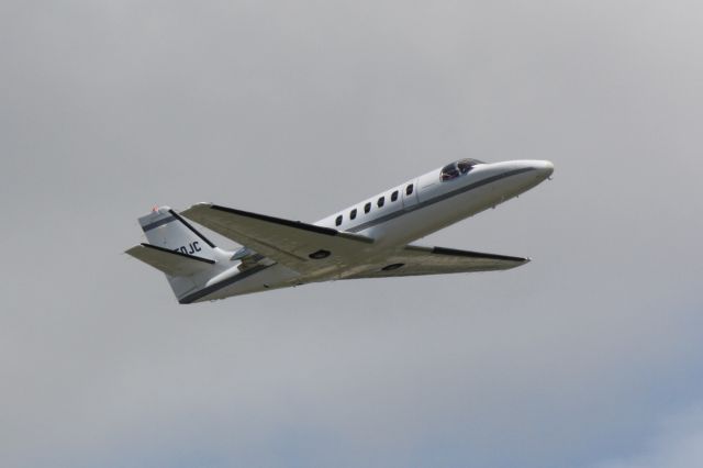 Cessna Citation II (N550JC) - Cessna Citation II (N550JC) departs Sarasota-Bradenton International Airport enroute to Richard Lloyd Jones Jr Airport