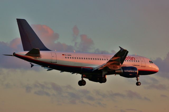 Airbus A319 (D-AHIO)